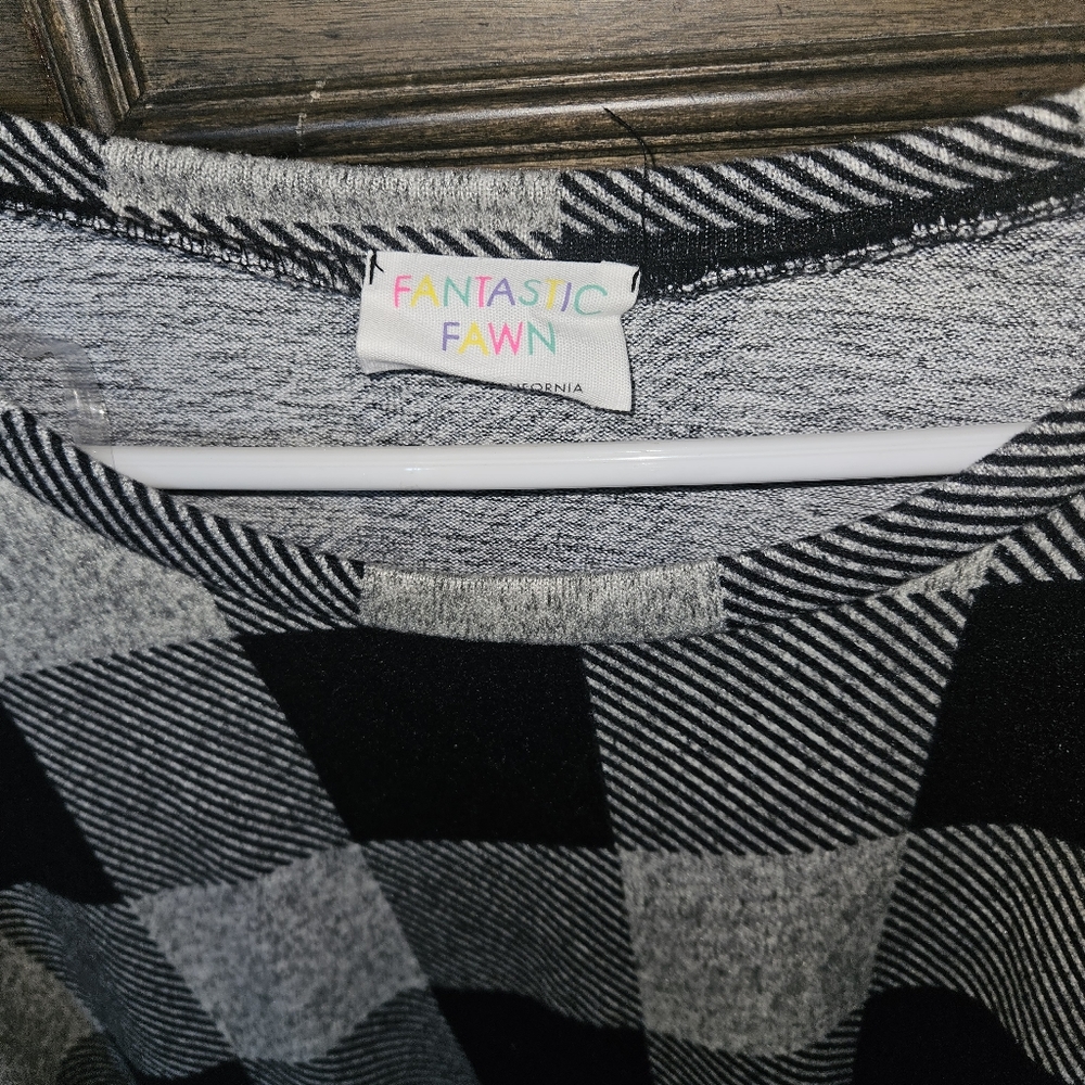Clothes - Picture 13 of 16